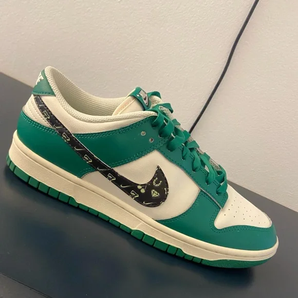 Shoes | Nike Dunk Low Se Lottery Pack Malachite Green | Poshmark